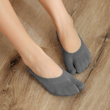 Load image into Gallery viewer, grey no show socks
