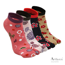 Load image into Gallery viewer, floral five finger socks for women