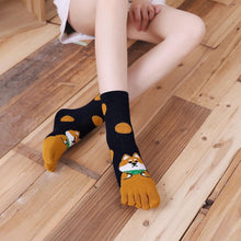 Load image into Gallery viewer, Artfasion Cute Polka Dots Animal Design 5 Finger Crew Socks for Women, 5 Pairs