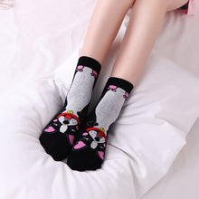 Load image into Gallery viewer, black dog crew socks for women