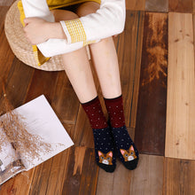 Load image into Gallery viewer, Artfasion's Anti-Slip Cat Socks for Women - Cute and Practical Footwear (5 Pairs)