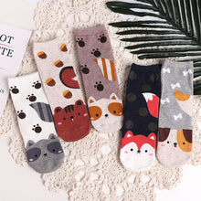 Load image into Gallery viewer, 5 pairs animal crew socks for women