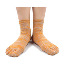 Load image into Gallery viewer, yellow running crew socks for men
