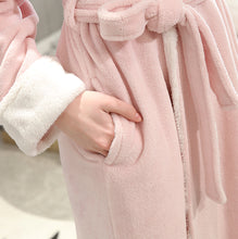 Load image into Gallery viewer, Artfasion's Christmas Bundle Pink Fluffy Bathrobe plus Cute Christmas Socks (5 Pairs)