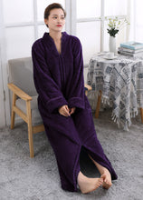 Load image into Gallery viewer, Artfasion's Christmas Bundle Purple Zip Up Bathrobe Plus Cute Christmas Socks (5 Pairs)