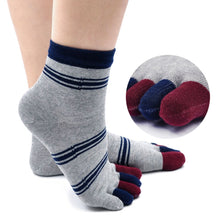 Load image into Gallery viewer, grey 5 finger socks for men
