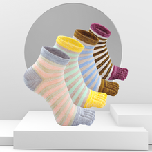 Load image into Gallery viewer, Artfasion 5 Finger Classic Stripes Design Toe Socks  for Women, 4 Pairs