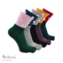 Load image into Gallery viewer, polka dots crew socks for women