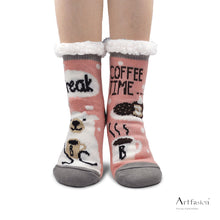 Load image into Gallery viewer, Artfasion's Slipper Winter Animal Socks with Non-slip Grip for Women