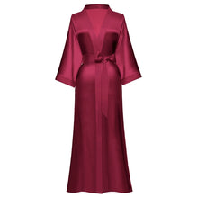 Load image into Gallery viewer, Robes for Women,  Womens Long Silk Kimono Robes, Satin Silky Bathrobe Robe Soft Floral Bridesmaid Robes for Women, Ladies Sleepwear,Leopard
