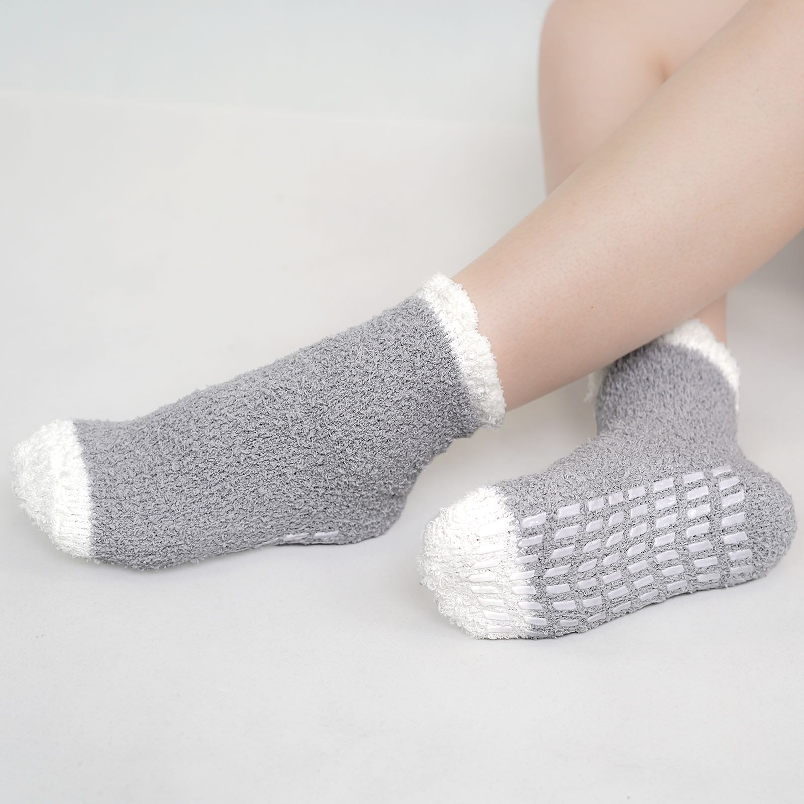 Adult Knitted Slipper Socks Warm Cozy Fuzzy Socks Non Slip Socks Winter Fluffy Sleep Socks with Grips for Women Men Adult Knitted Slipper Socks Warm Cozy Fuzzy Socks Non Slip Socks Winter Fluffy Sleep Socks with Grips for Women Men