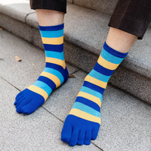 Load image into Gallery viewer, blue striped crew socks for men
