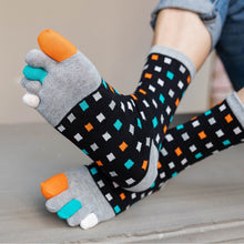 Load image into Gallery viewer, athletic crew socks for men with patterns
