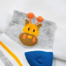 Load image into Gallery viewer, cute giraffe ankle socks for kids
