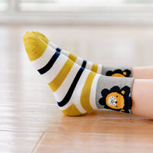 Load image into Gallery viewer, cute striped animal socks for boys
