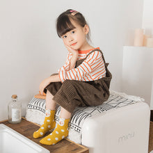 Load image into Gallery viewer, yellow polka dots crew socks for kids
