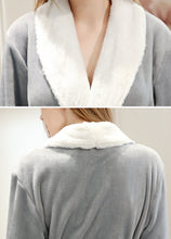 Load image into Gallery viewer, Bathrobe with wide shawl collar
