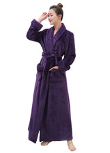 Load image into Gallery viewer, Purple winter flannel bathrobe
